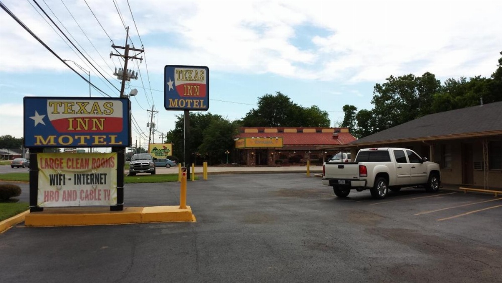 Texas Inn Motel Image 11