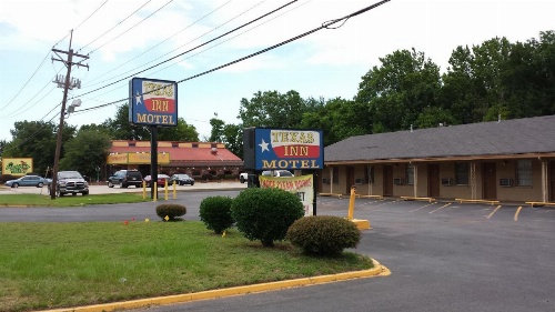 Texas Inn Motel image 6